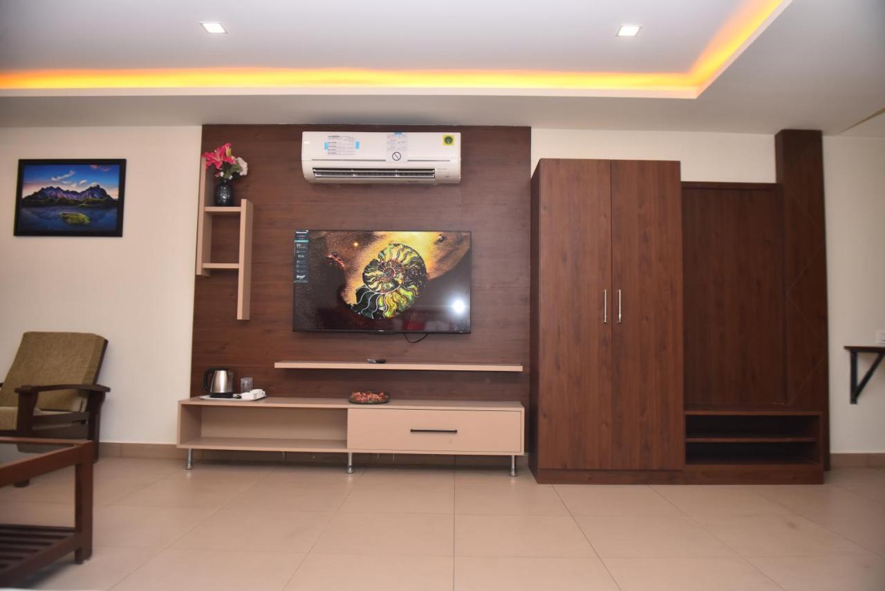 M R Residency Dharwad. Lägenhet Exteriör bild